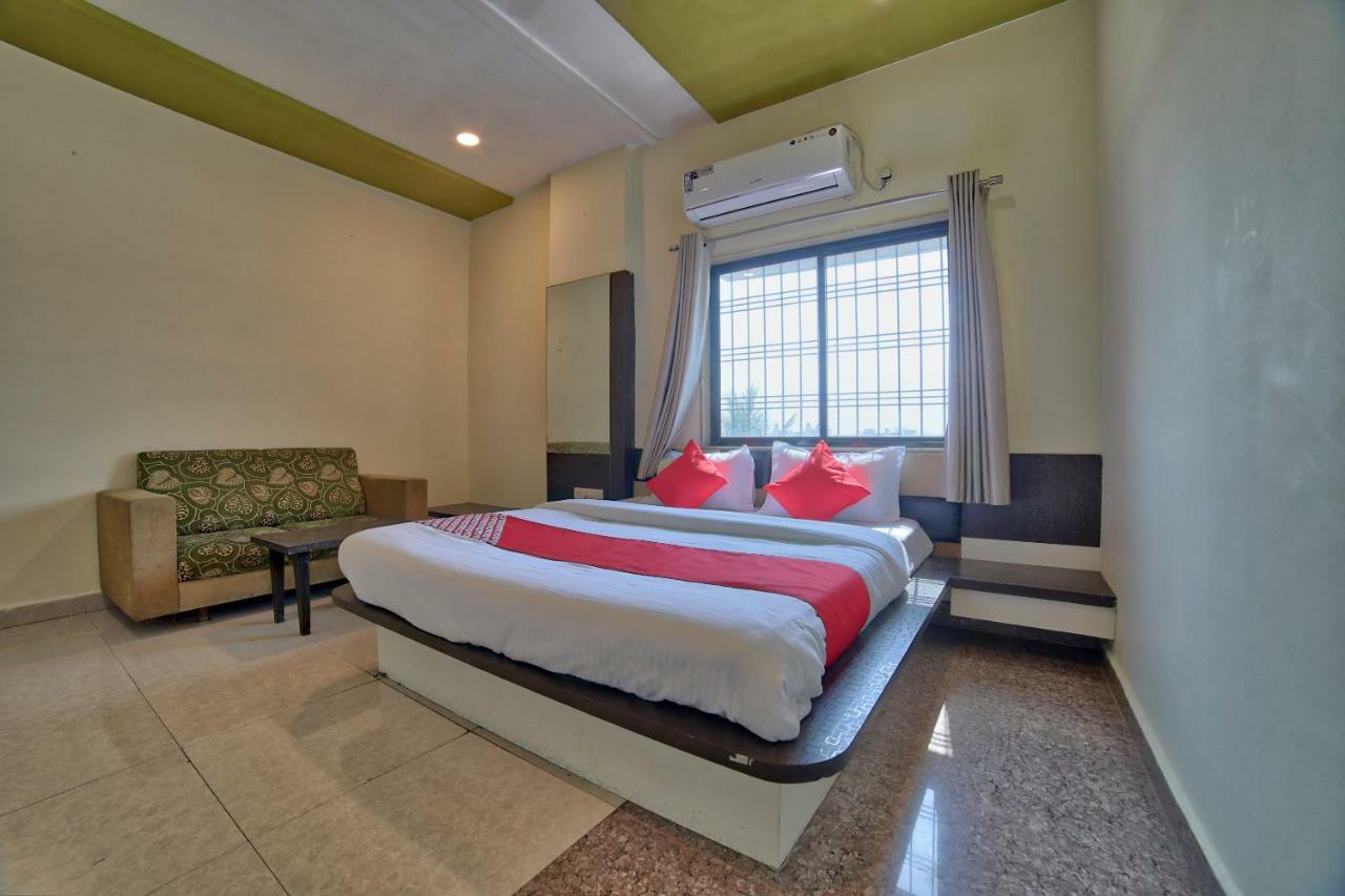 Oyo 35538 Hotel Risha Chandrapur Exterior foto