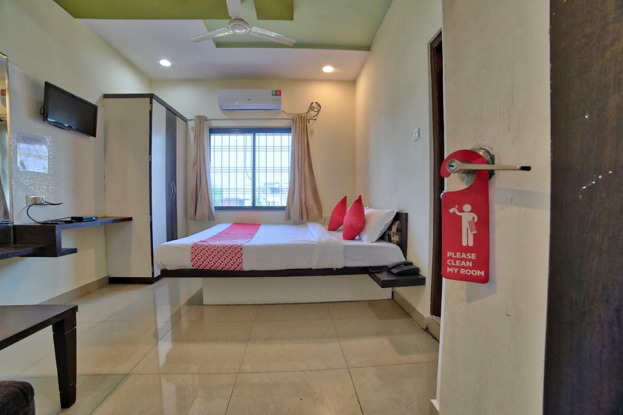 Oyo 35538 Hotel Risha Chandrapur Exterior foto